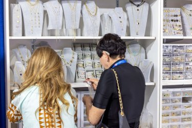 JIS Fall 2025 Expands Buyer Opportunities with Fresh Styles, More International Pavilions, and New-to-Show Brands