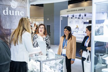JIS Fall Returns as a Premier Buying Event Ahead of Peak Gifting Season
